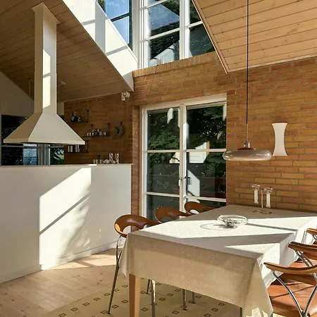 House With Views And Near Dom wakacyjny *